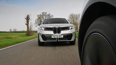 BMW iX3 - front action