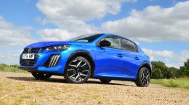 Peugeot E-208 - front static