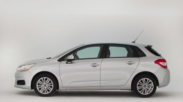 Citroen C4 Mk2 вид сбоку