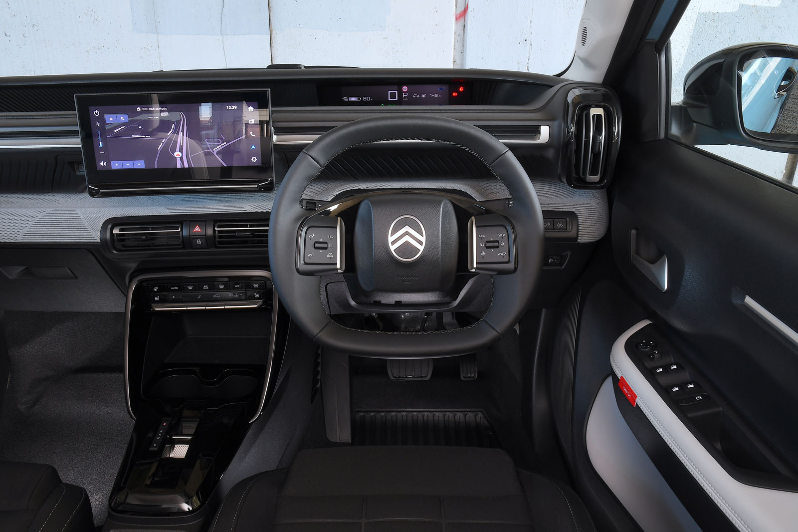 Салон Citroën ë-C3
