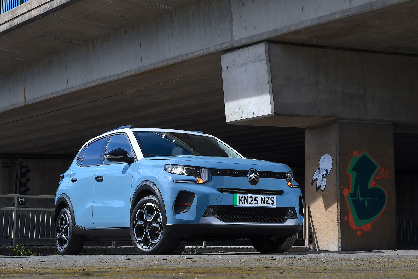 Citroën ë-C3 спереди
