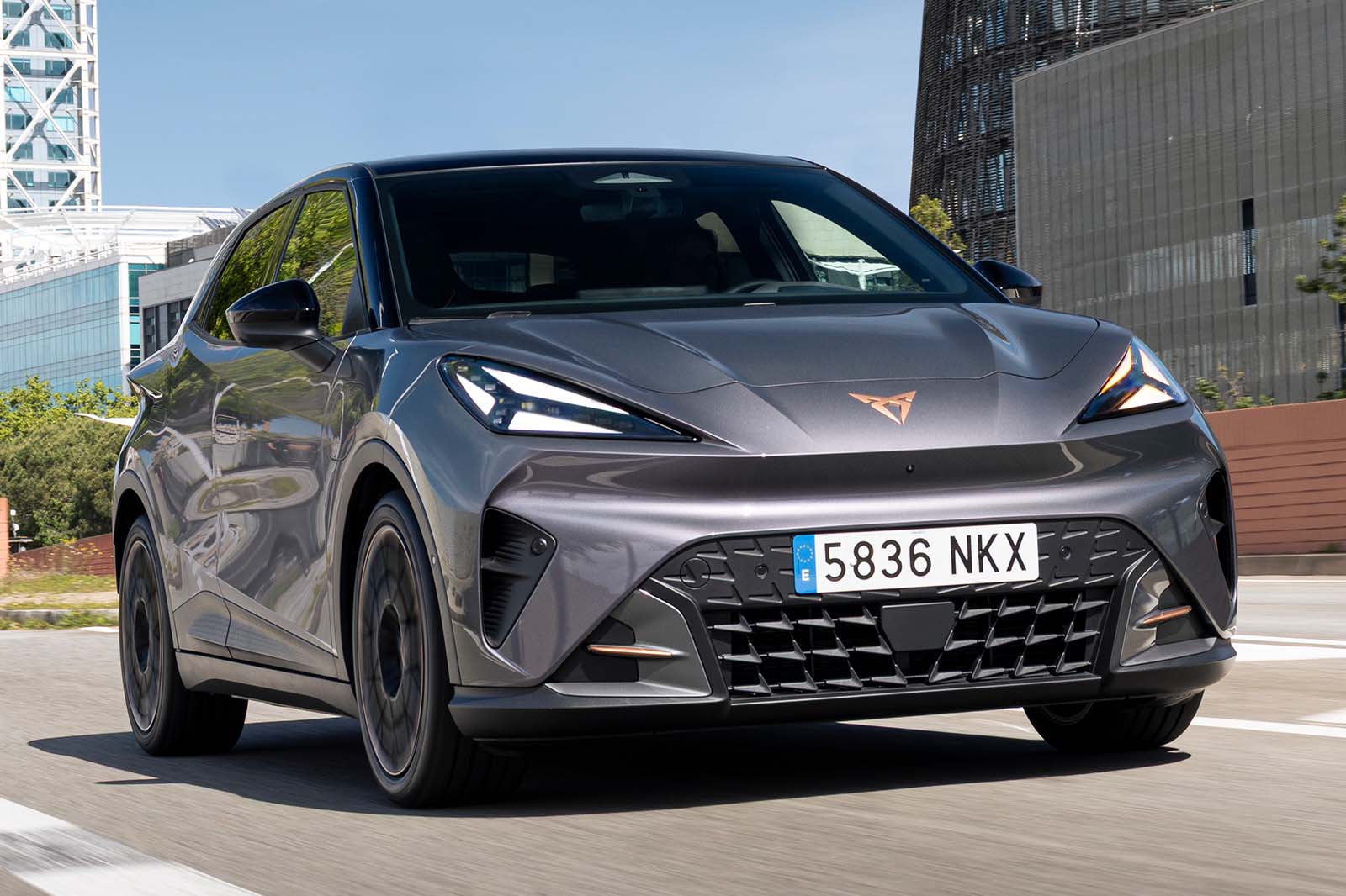 Cupra Raval front tracking
