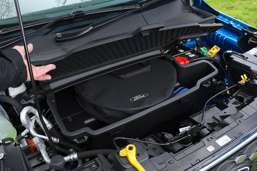 Багажник Ford E-Tourneo Courier