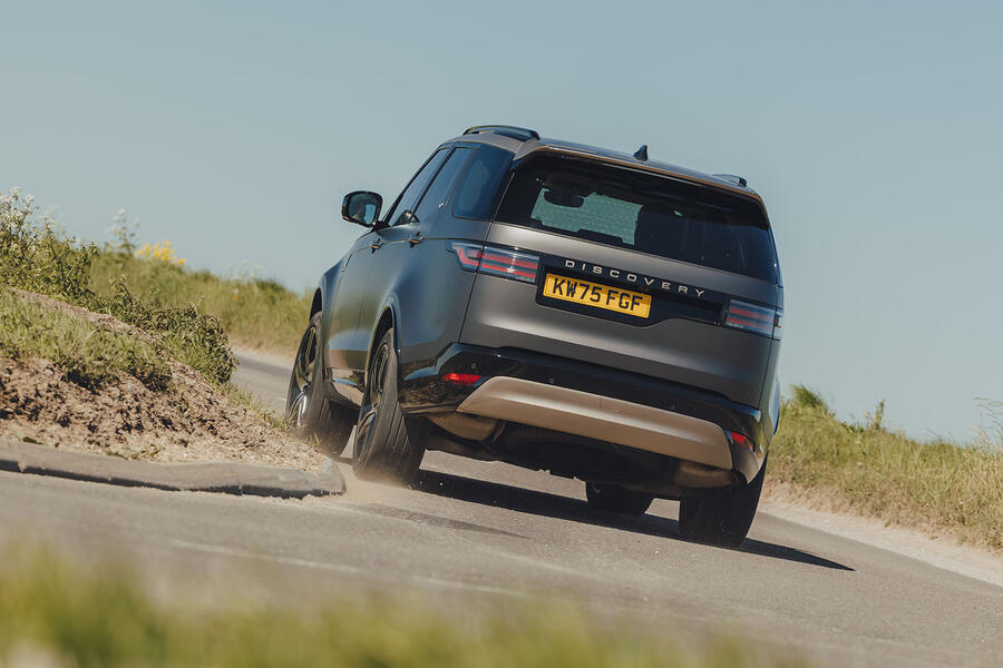 Land Rover Discovery Tempest review 2026 003