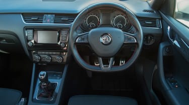 Интерьер Skoda Octavia Mk3