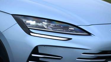 BYD Seal U — фара